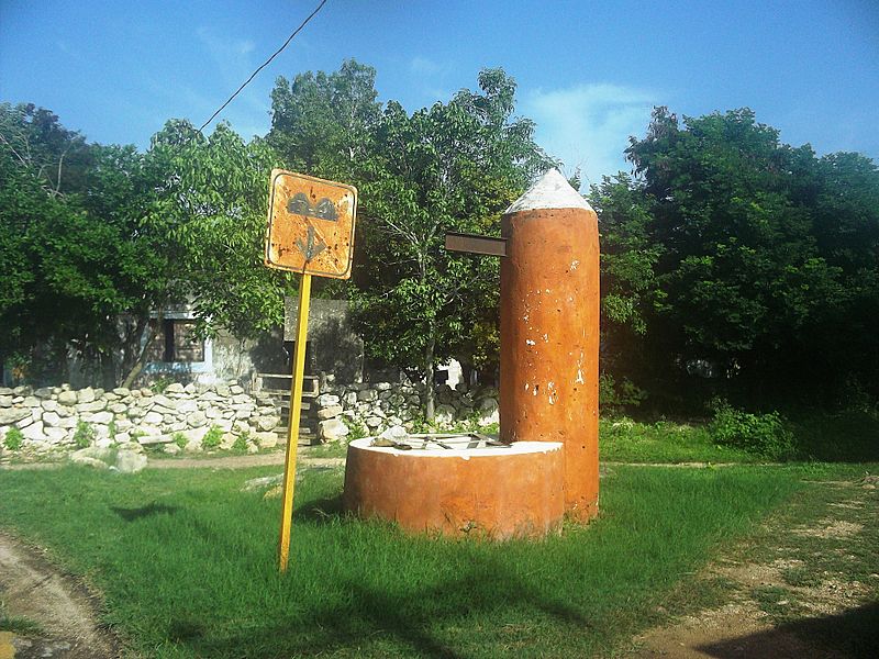 Dzibikak, Yucatán (01)