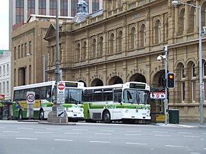 Hobart buses (5929879281)