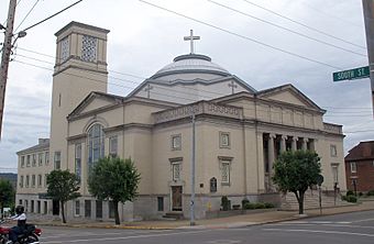 Holy Trinity Greek Orthodox Church, Steubenville, Ohio 2012-07-13.JPG