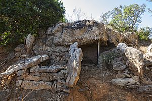 Hypogeum 2 at Biniai Nou