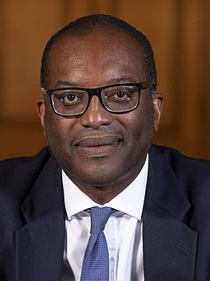 Kwasi Kwarteng Official Cabinet Portrait, September 2022 (seated) (cropped)