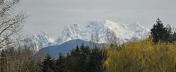 Mount Robie Reid (Canada).jpg