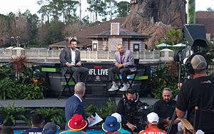 NFL Live (31713959044) (cropped)