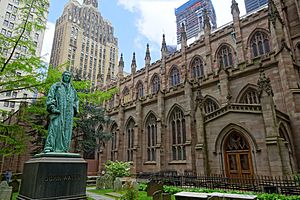 NYC - Trinity Church - Watts statue