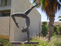 PikiWiki Israel 20592 The Gymnast sculpture in Wingate Institute