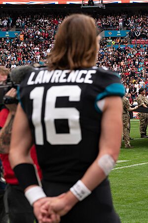RAF Mildenhall Honor Guard participates in London NFL game (8055008) (cropped)