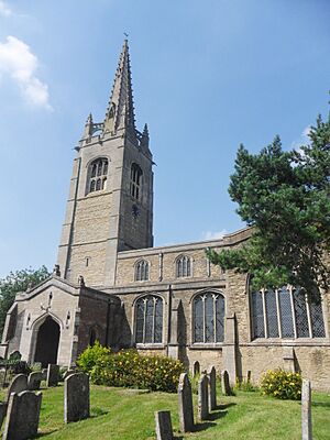 St Peter's, Yaxley - geograph.org.uk - 3063905.jpg