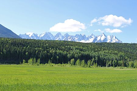 The peaks of The Seven Sisters , British Columbia