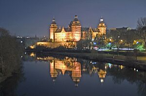 Aschaffenburg Schloss 2005-12-10a