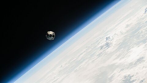 Boeing's Starliner Spacecraft Approaches the International Space Station (iss071e170983)