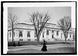 Carnegie Library LCCN2016820558