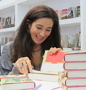 Cristina López Barrio signeeraa IMG 4330 C