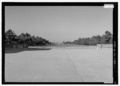 General view looking from the center of mall north to New York City; Empire State Building in extreme distance - Jacob Riis Park, Rockaway Point, Queens County, NY HABS NY-6374-1