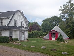 Gladstone Springhouse and Bottling Plant, 145A Boon St. Narragansett