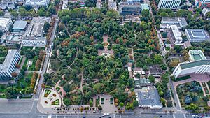Grădina Publică "Ștefan cel Mare și Sfânt" Foto 1
