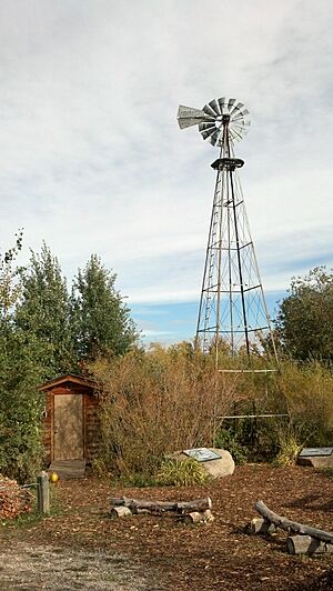 HUNT HOUSE (H-B-C- LOG CABIN) 2012-09-30 11-12-31