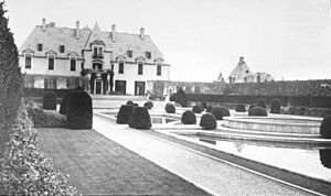 Kahn Estate, Oheka Castle