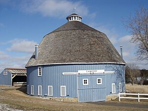 Moody Barn 3