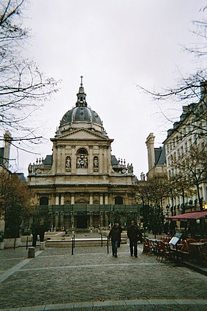 Paris 75005 Place de la Sorbonne Sainte-Ursule 20041101