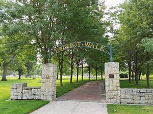 Patriot Walk (Veterans Memorial Park)