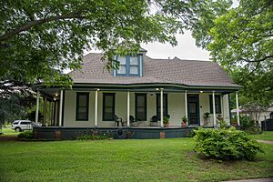 Porter House Wiki (1 of 1)