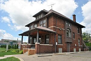 UsaEast2016 599 Alpha House