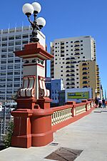 Barrack Street Bridge east side.jpg