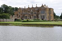 Broughton Castle-geograph-3041500-by-Philip-Halling