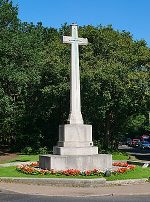 Chislehurst War Memorial (02)