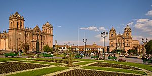 Cusco (35012987295).jpg