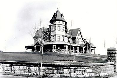 Edith Dimock's childhood home, Vanderbilt Hill. Built in 1879, razed in 1920
