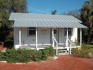 FL Palm Harbor Museum Grove House02