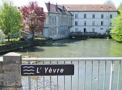 L'Yèvre, Bourges (2011)