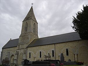 Manvieux église Saint-Rémy, façade nord