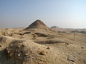 PyramidOfUserkaf