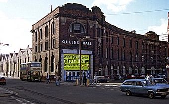 Queens Hall, Leeds (1981).jpeg