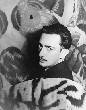 Salvador Dalí 1939.jpg