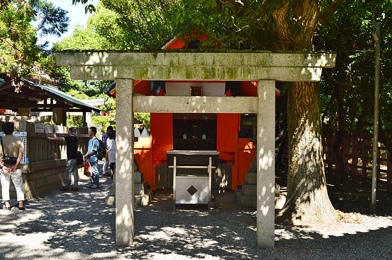 Sumiyoshi-taisha, Wakamiya-hachimangu