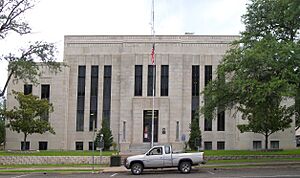 Vanzandt courthouse 2010