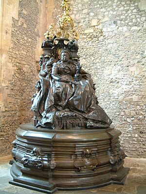Winchester Round Table Victoria