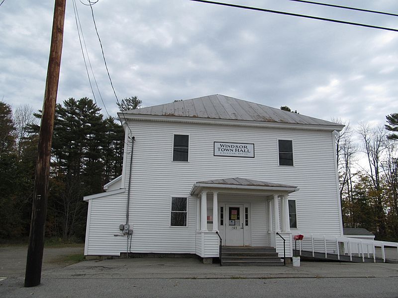 Image Windsor, Maine (8188925131)