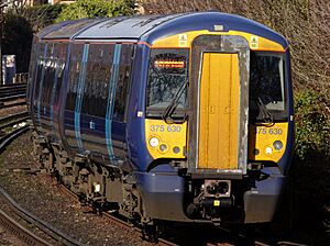 375630 and 375 number 827 Victoria to Dover Priory 2K14 (39945897935)