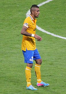 Arturo Vidal, Real Madrid vs Juventus, 24 October 2013 Champions League