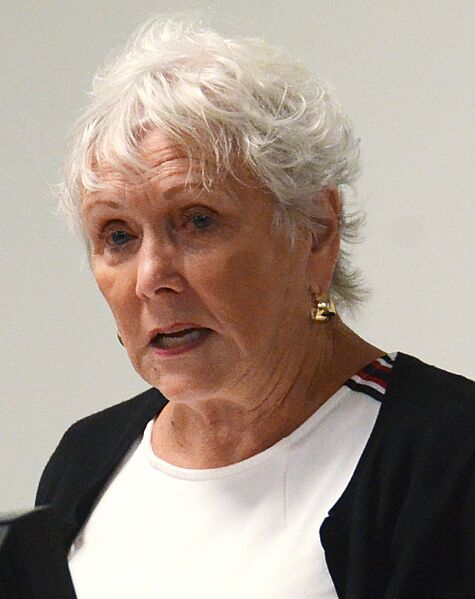 Bev Clarno (cropped)