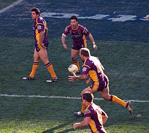 Brisbane Broncos vs Bulldogs 3