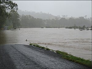 Brisbane River in flood, Linville, 2022
