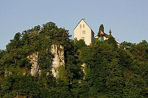 Burg-im-Leimental