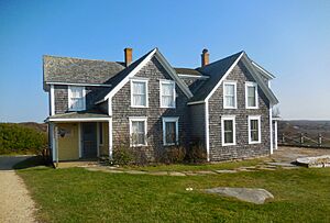 Edwin DeVries Vanderhoop Homestead (Aquinnah Cultural Center)