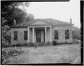 Front elevation, west side - Young-Nall House, County Highway 40 at Lake Berry Road, Burkville, Lowndes County, AL HABS ALA,43-BURK.V,7-5