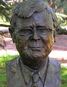 Kevin rudd pm bust